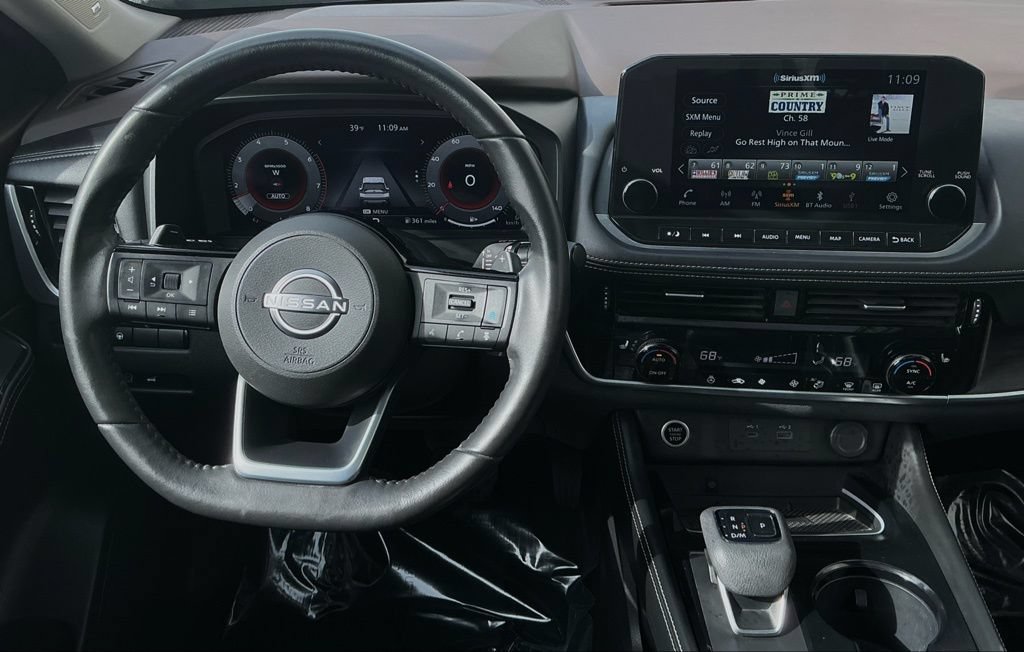 Used 2023 Nissan Rogue Platinum AWD/4WD image 11