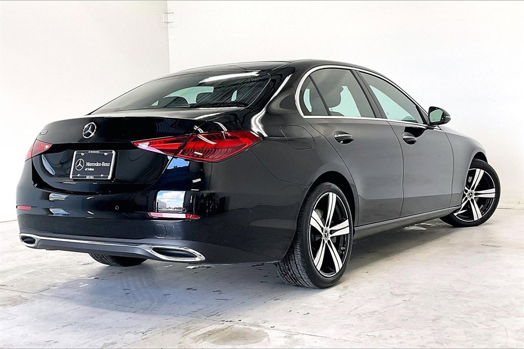 Used 2025 Mercedes-Benz C 300 Sedan image 12