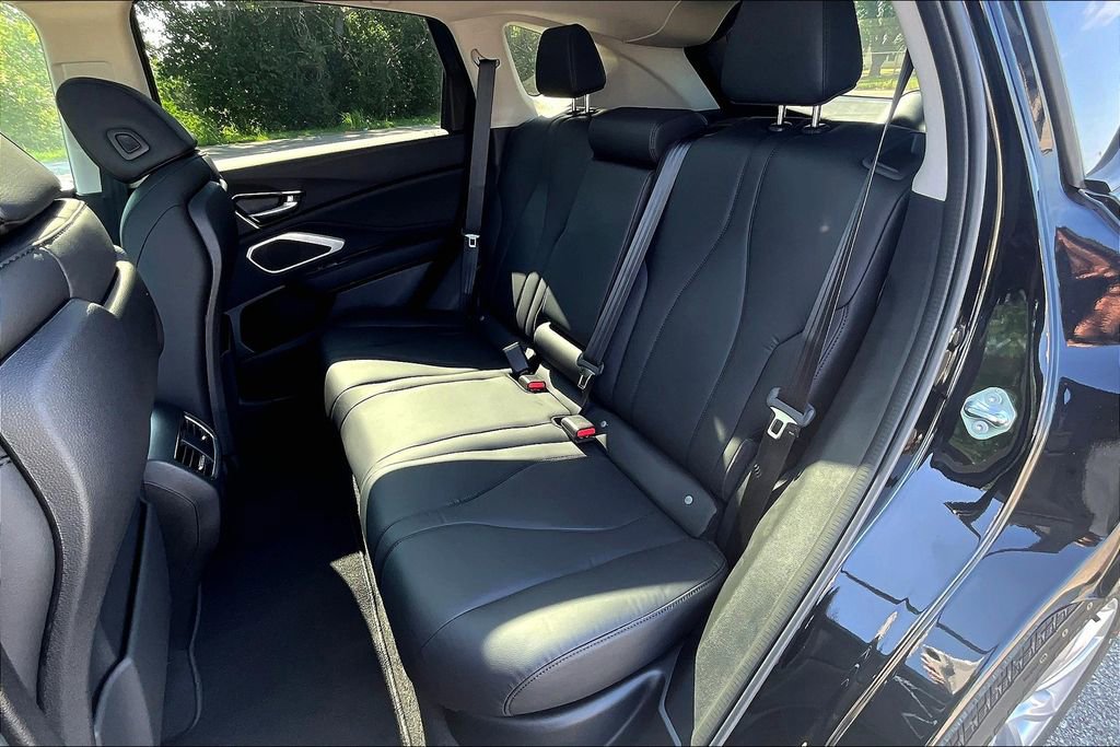 Used 2024 Acura RDX SH-AWD image 14