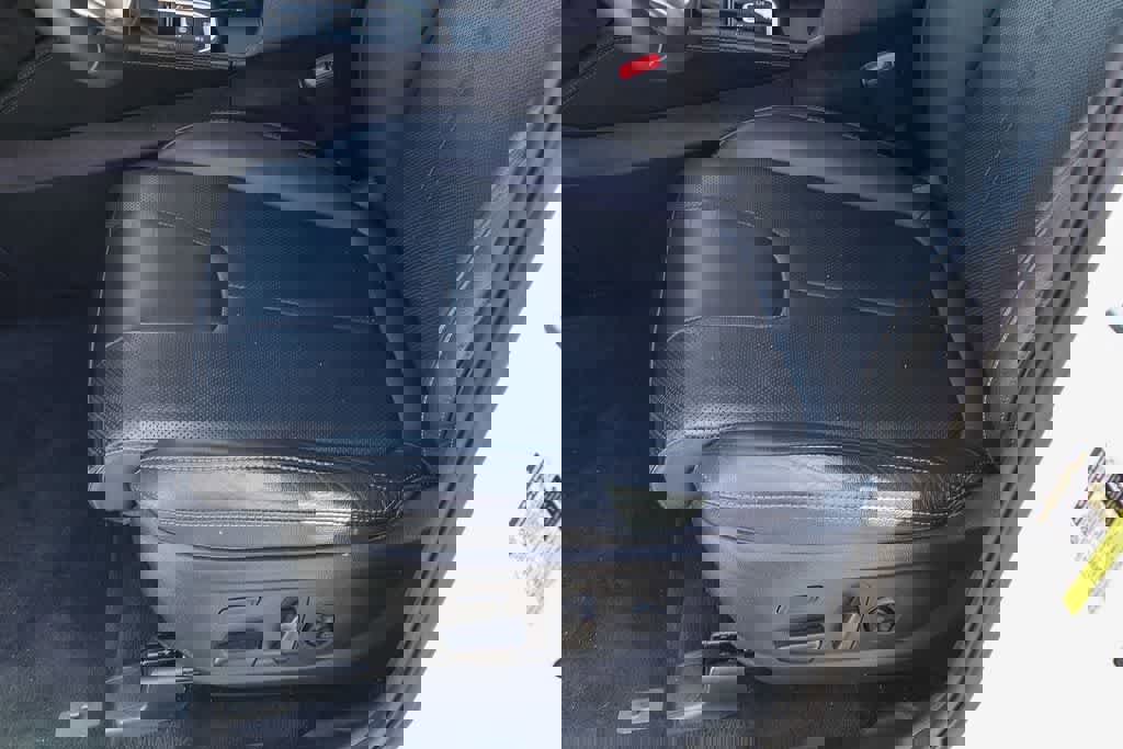 Used 2020 Hyundai Santa Fe Limited image 20