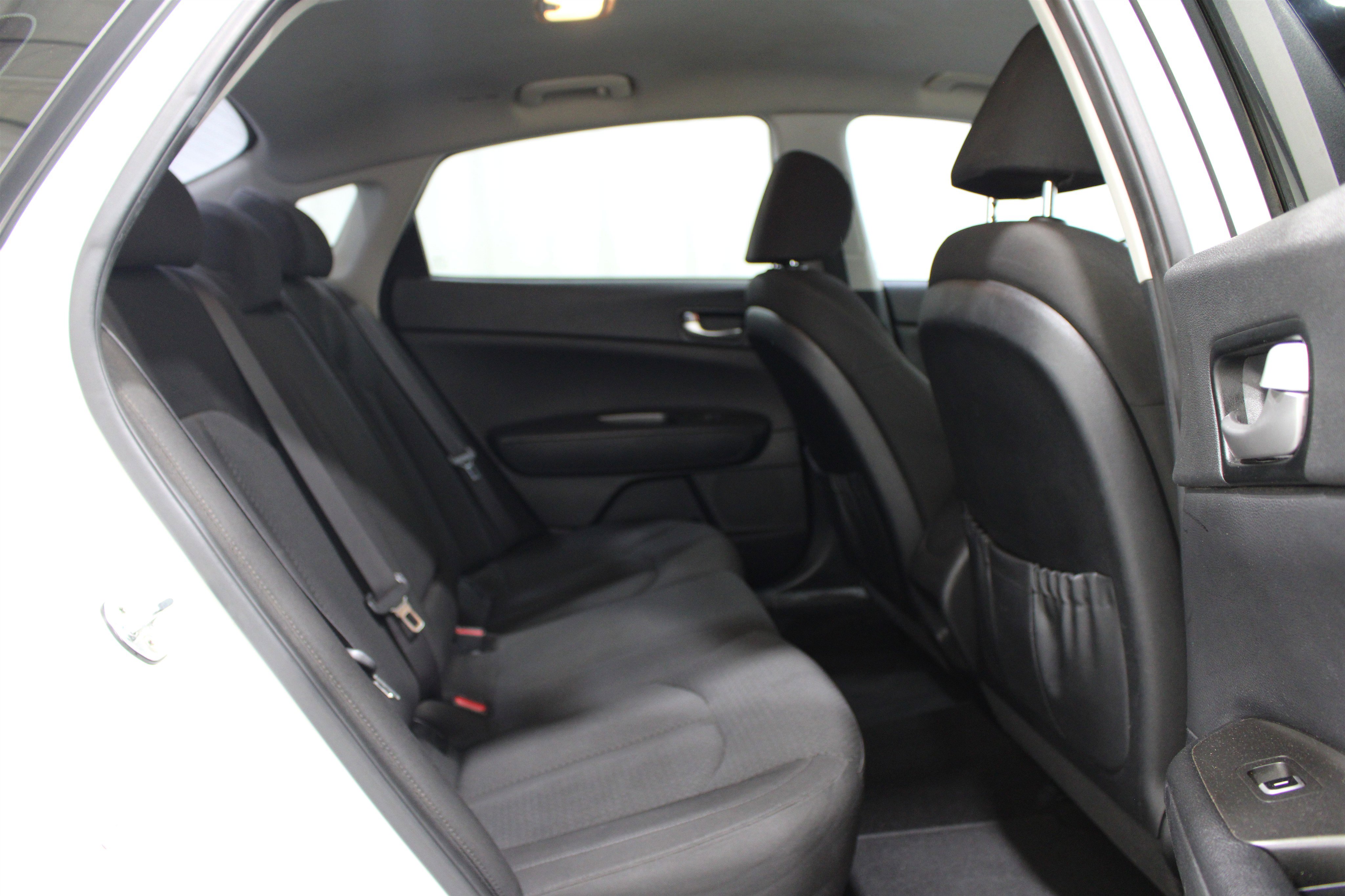 Used 2016 Kia Optima LX FWD image 22