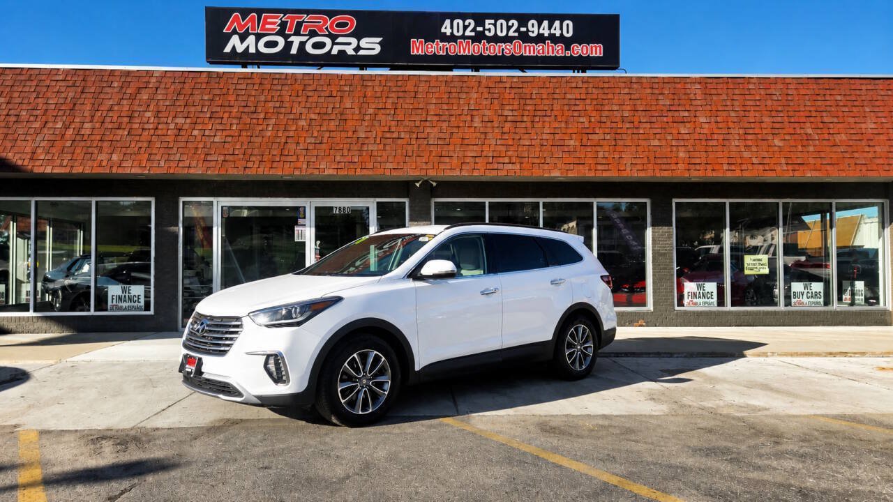 Used 2018 Hyundai Santa Fe SE w/ SE Premium Package 02