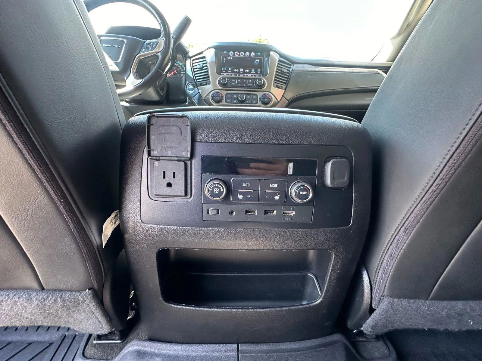 Used 2018 GMC Yukon XL Denali w/ Denali Ultimate Package image 71