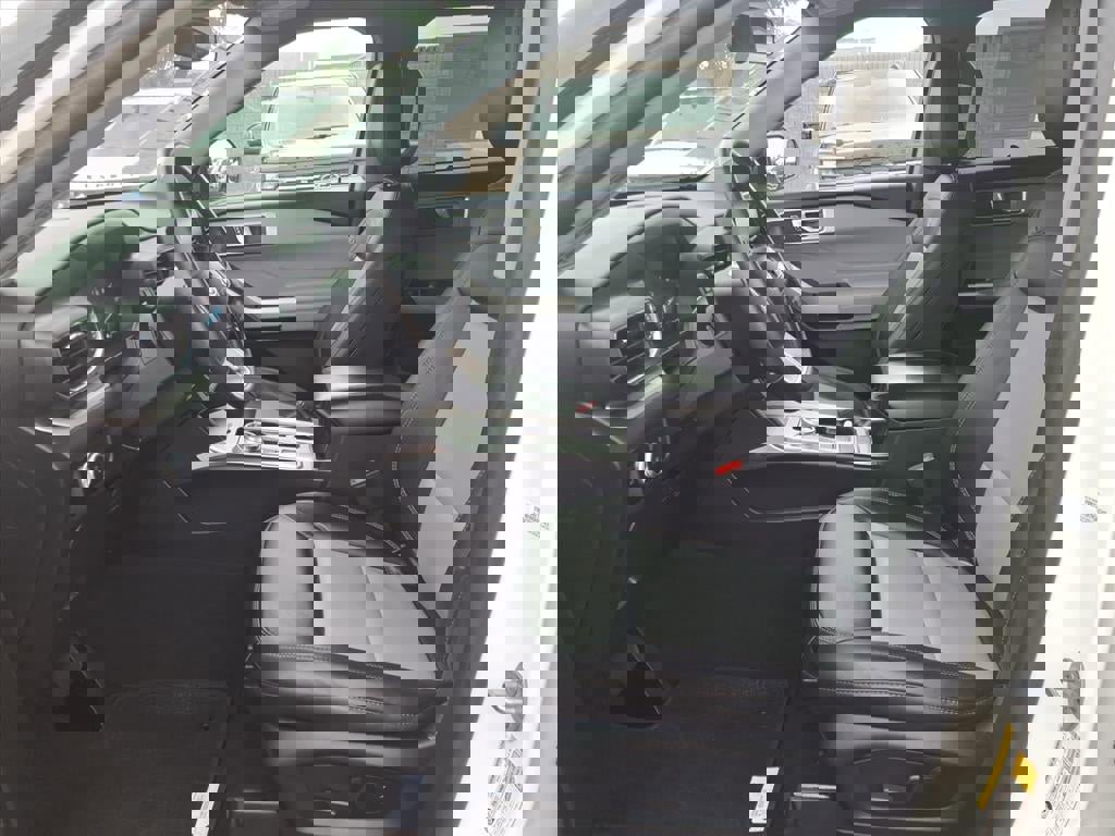 Certified 2023 Ford Explorer XLT w/ Equipment Group 202A image 24