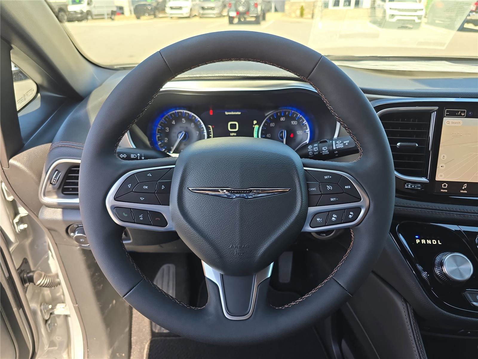 New 2026 Chrysler Pacifica Pinnacle image 31
