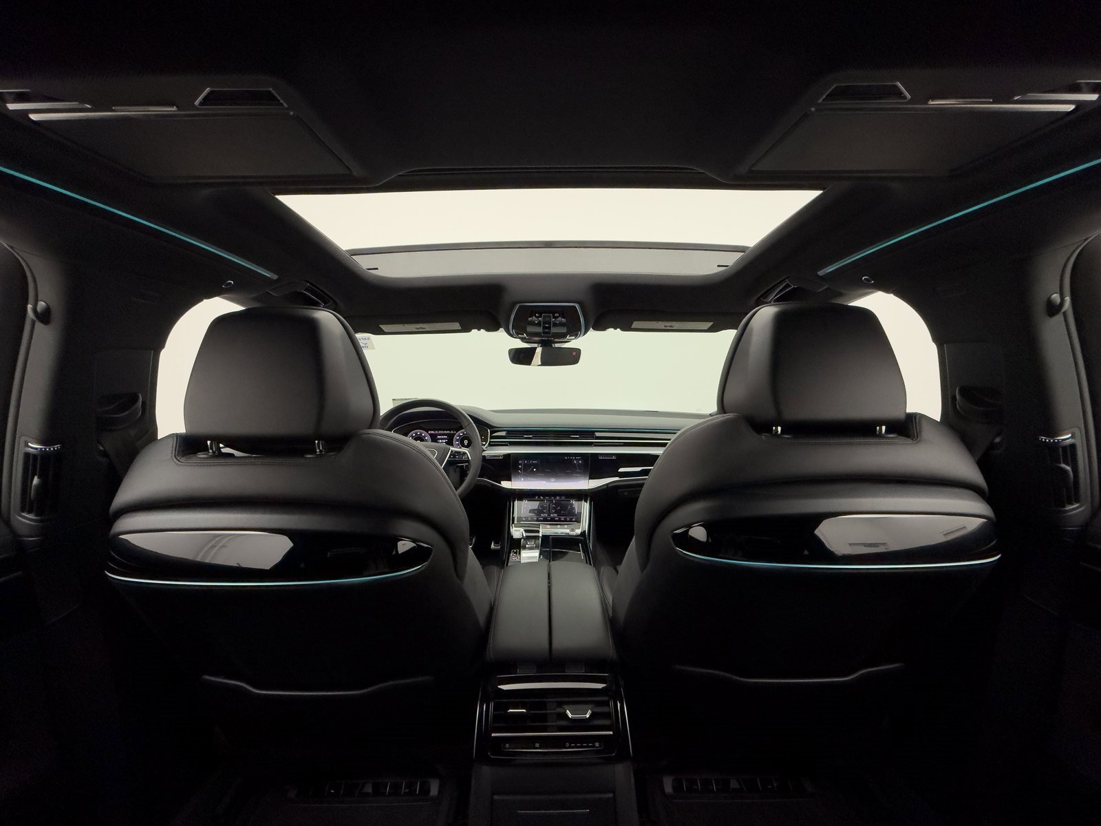 Used 2024 Audi S8 4.0T image 7