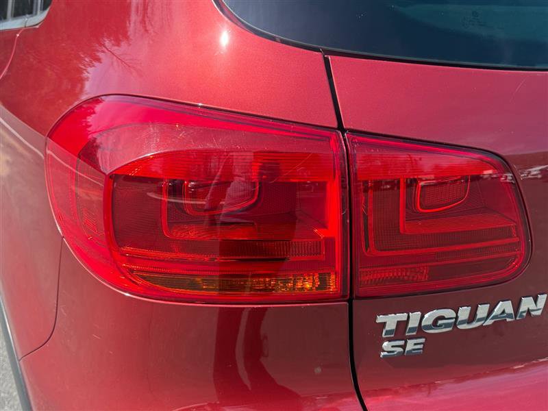 Used 2016 Volkswagen Tiguan SE image 26