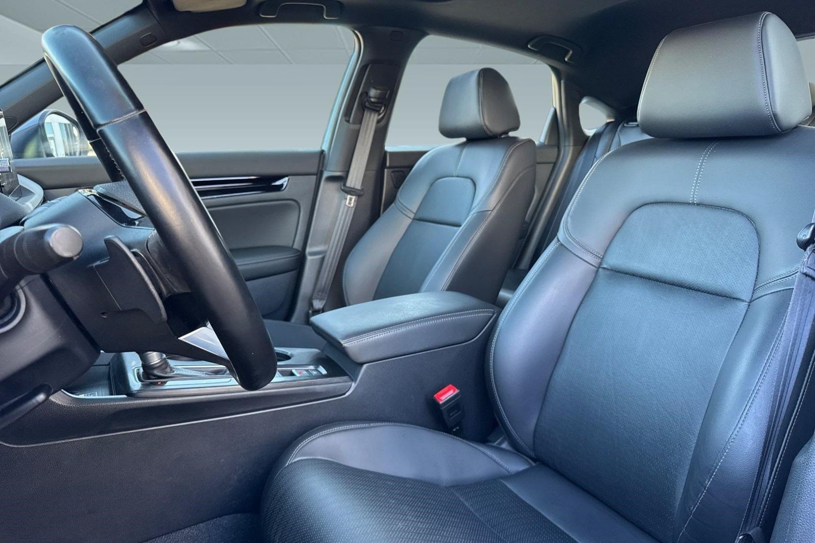 Certified 2024 Honda Civic Sport Touring image 5