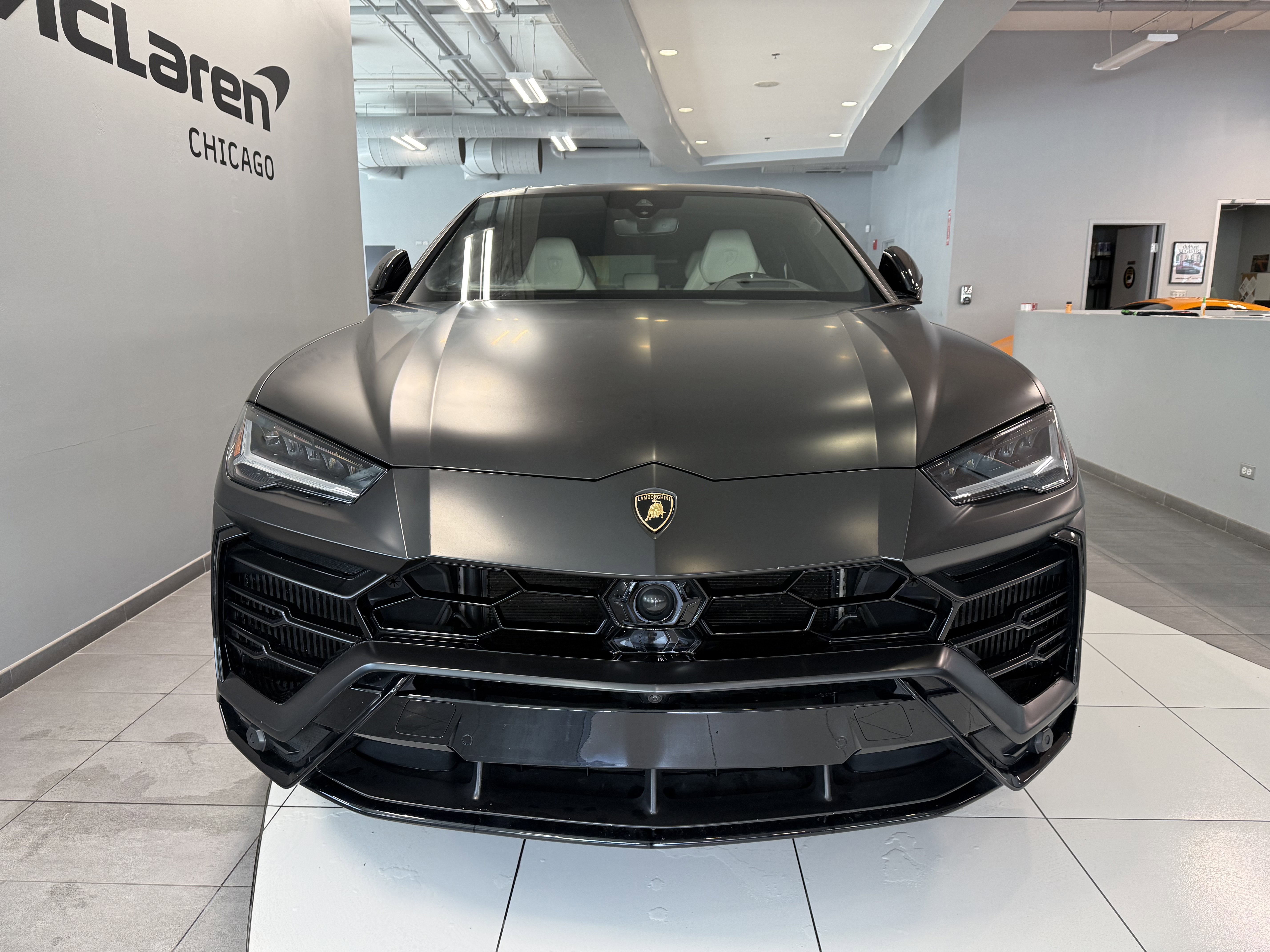 Used 2020 Lamborghini Urus image 6