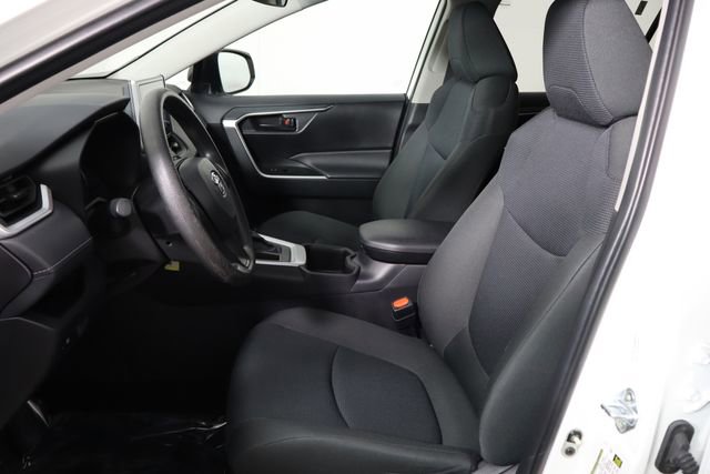 Used 2025 Toyota RAV4 LE image 16