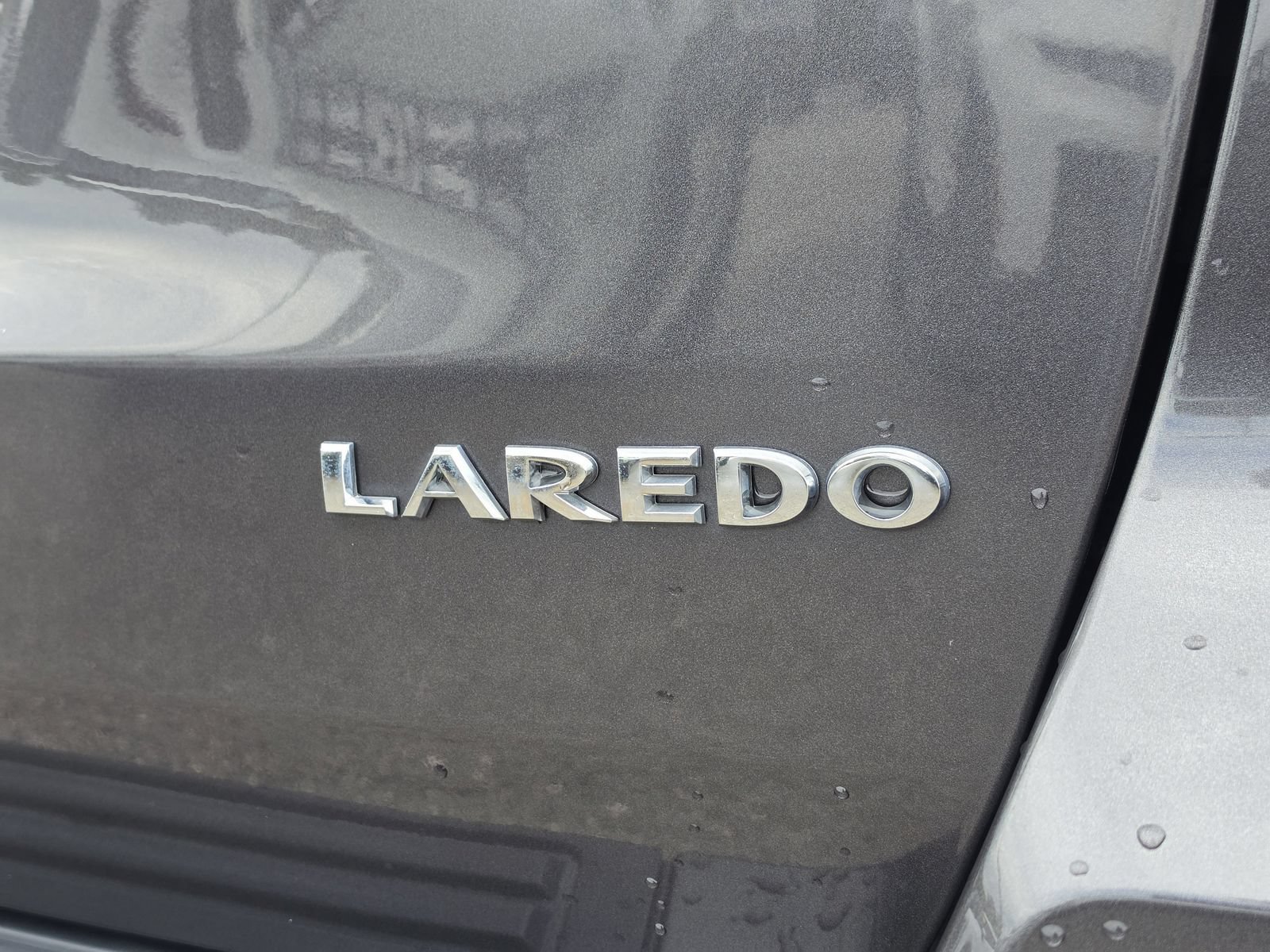 Used 2021 Jeep Grand Cherokee Laredo RWD image 37