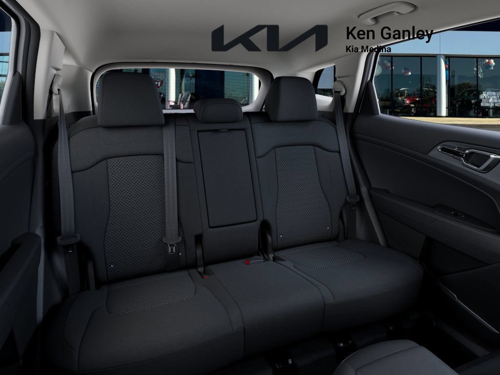 New 2026 Kia Sportage LX w/ LX Convenience Package FWD image 16
