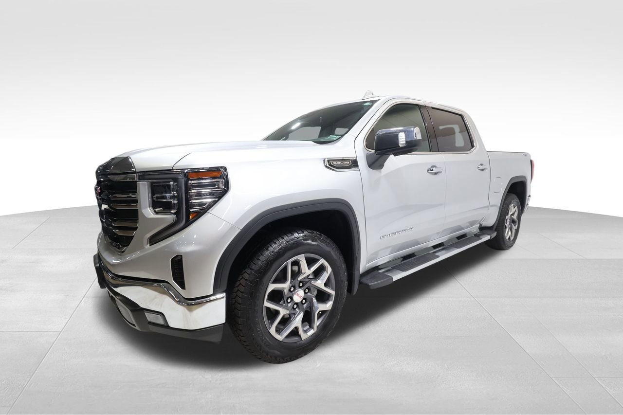 Certified 2022 GMC Sierra 1500 SLT w/ SLT Premium Package image 8