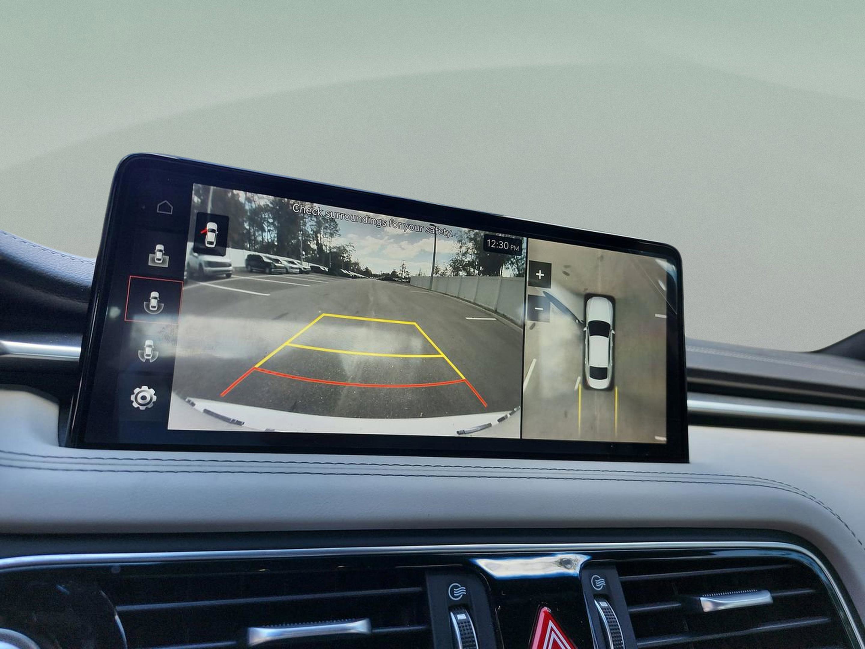 Used 2023 Genesis G70 3.3T w/ Sport Prestige Package image 29