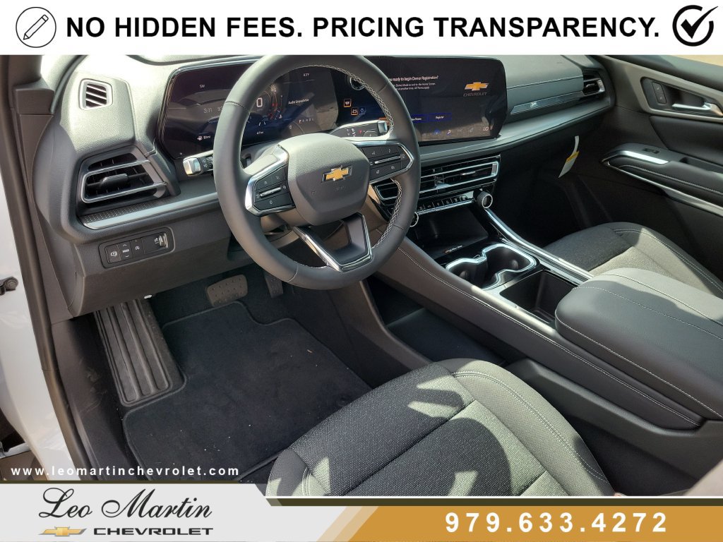 New 2027 Chevrolet Traverse LT w/ Driver Confidence Package FWD image 16