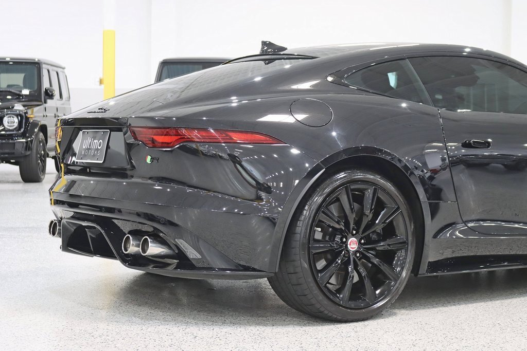 Used 2023 Jaguar F-TYPE R image 10