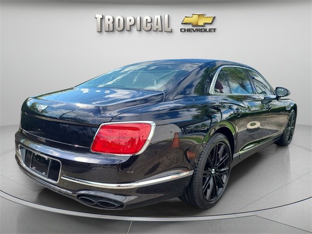 Used 2021 Bentley Flying Spur V8 image 4
