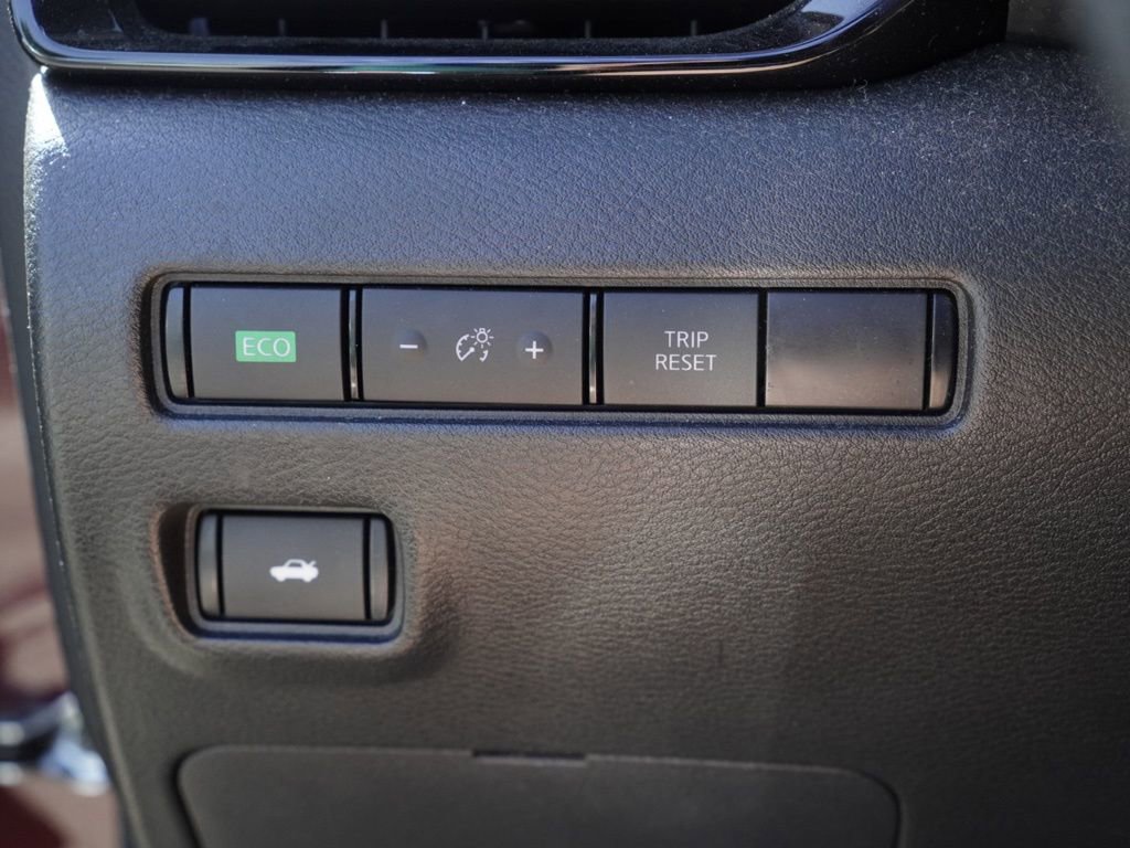 Used 2023 Nissan Sentra SV w/ All-Weather Package image 10