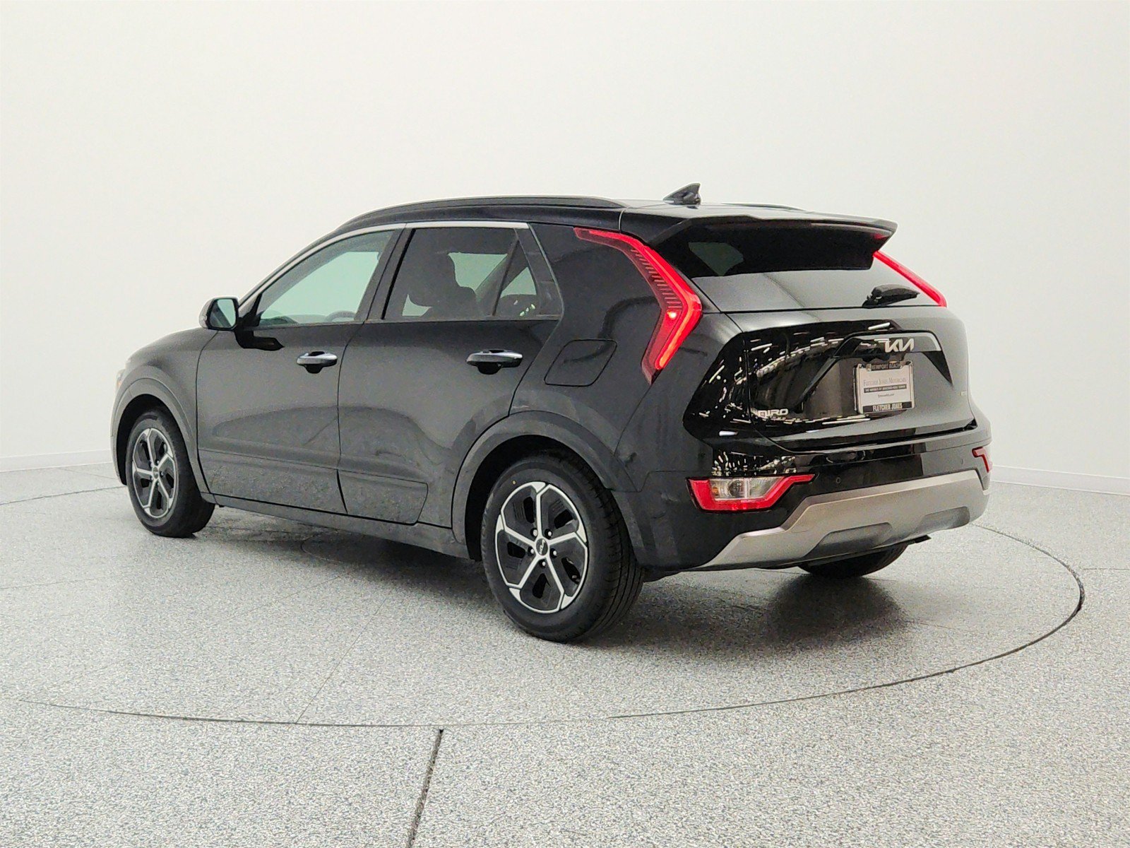 Used 2023 Kia Niro FWD image 7