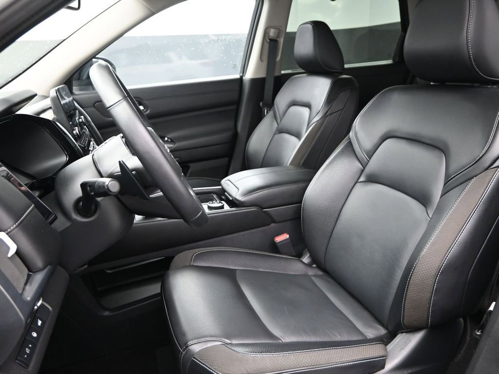 Used 2024 Nissan Pathfinder SL image 16