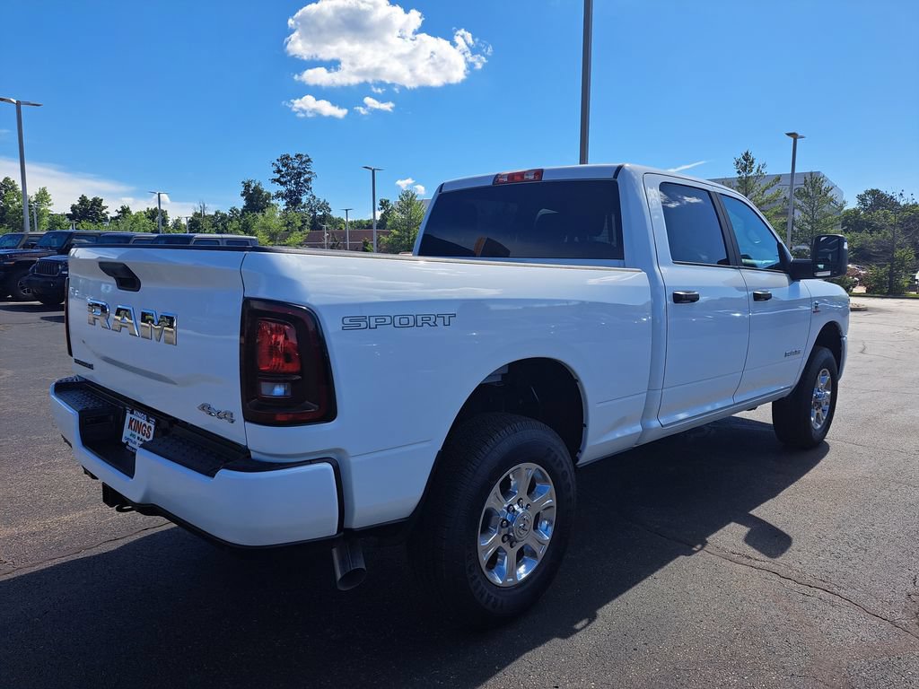 New 2026 RAM 3500 Big Horn AWD/4WD image 3