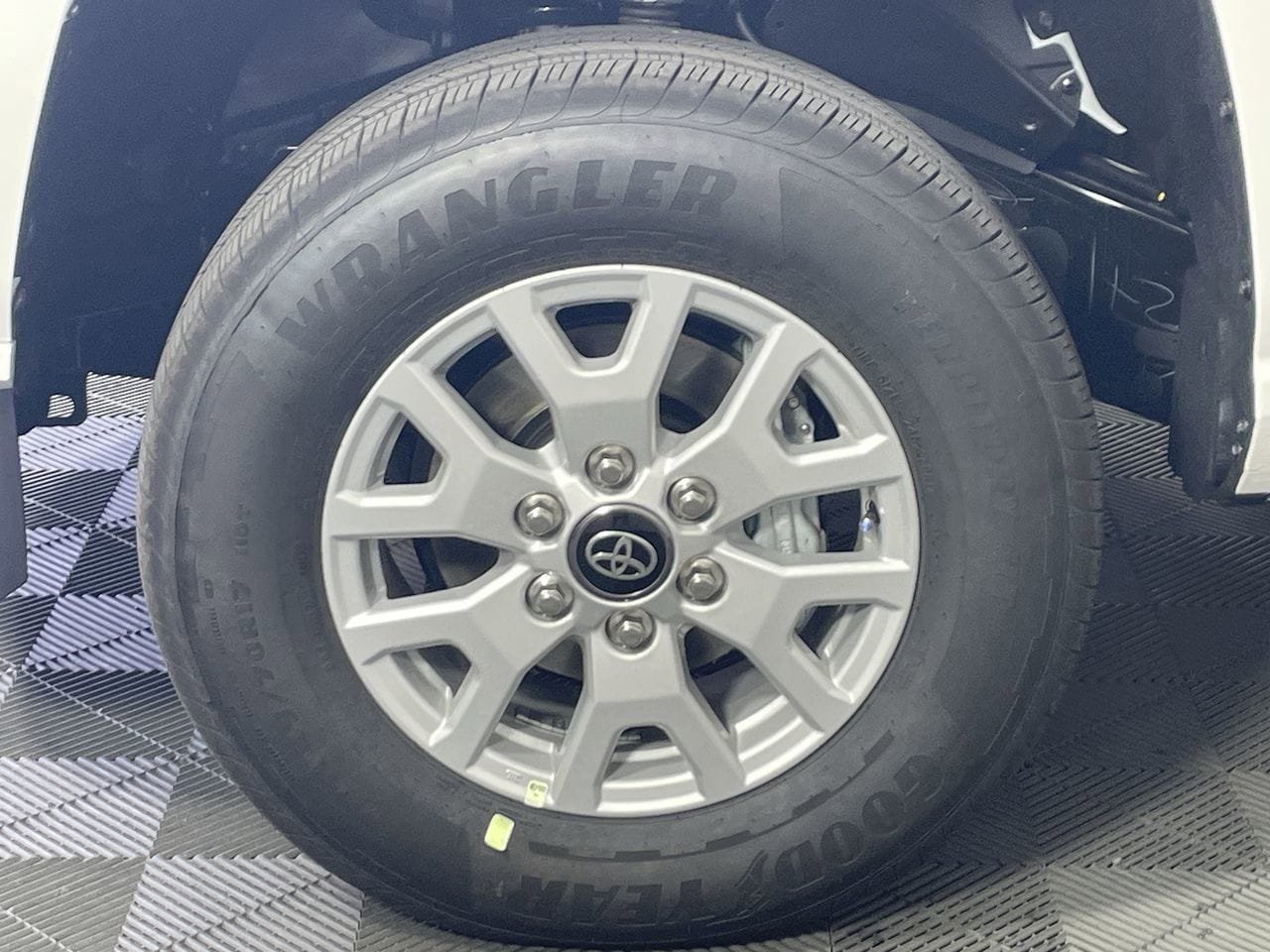 New 2026 Toyota Tacoma SR5 RWD image 10