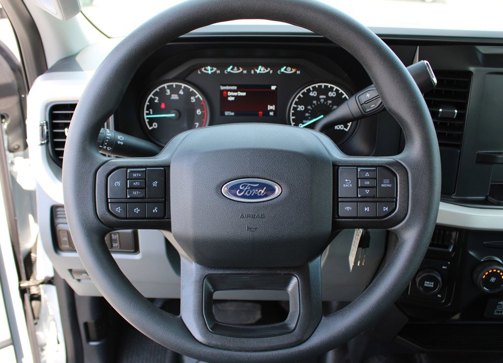 Used 2025 Ford F250 XL image 23