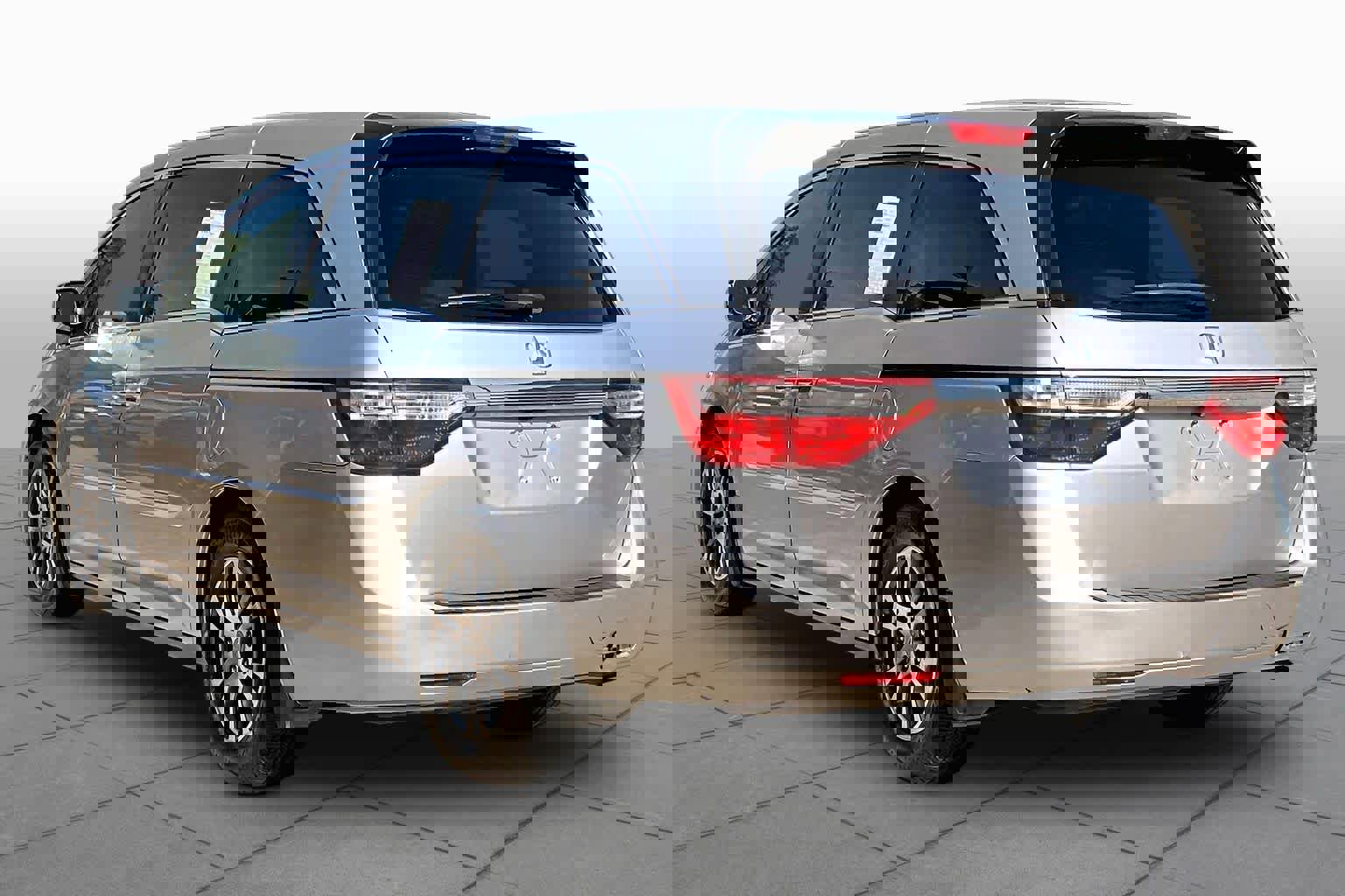 Used 2013 Honda Odyssey EX-L image 11