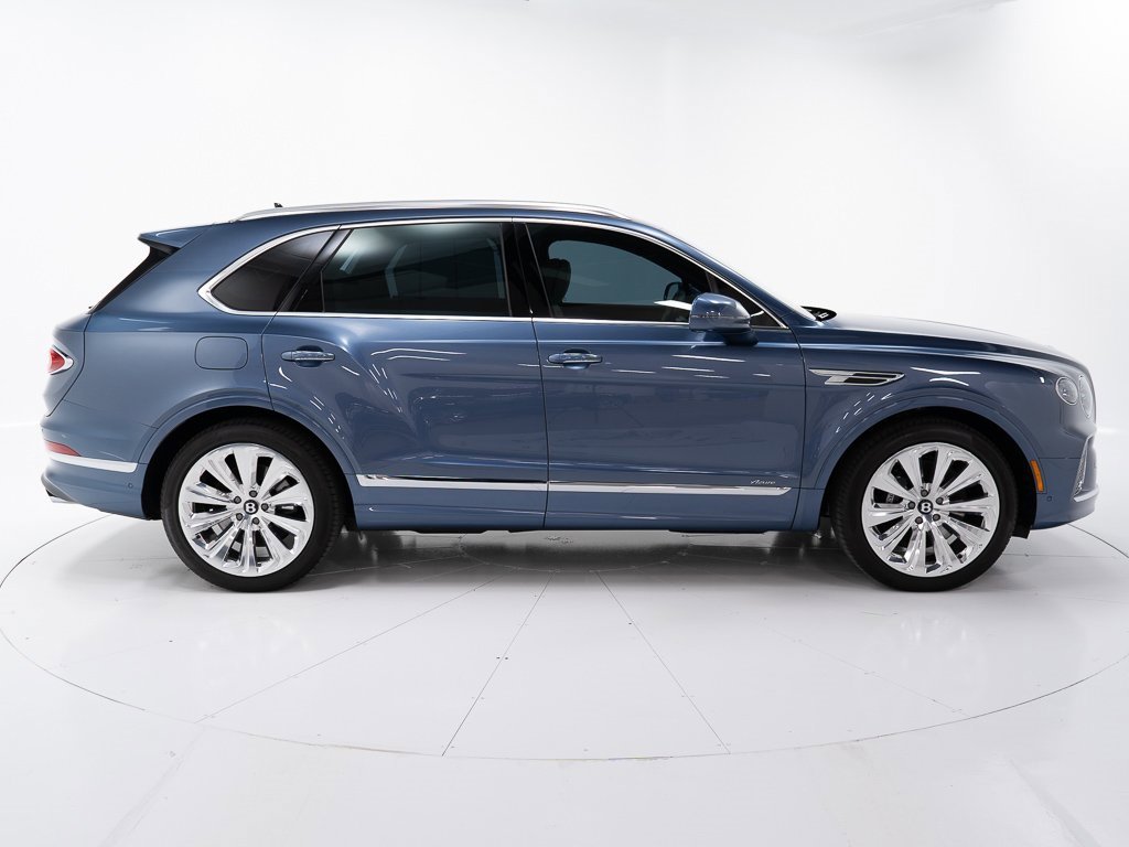 Used 2025 Bentley Bentayga image 6