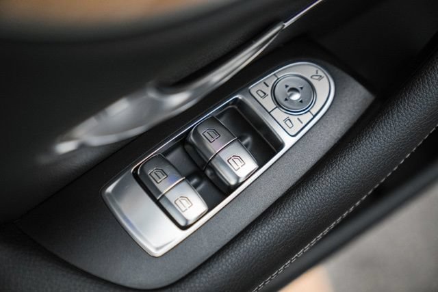 Used 2020 Mercedes-Benz E 450 Coupe image 37