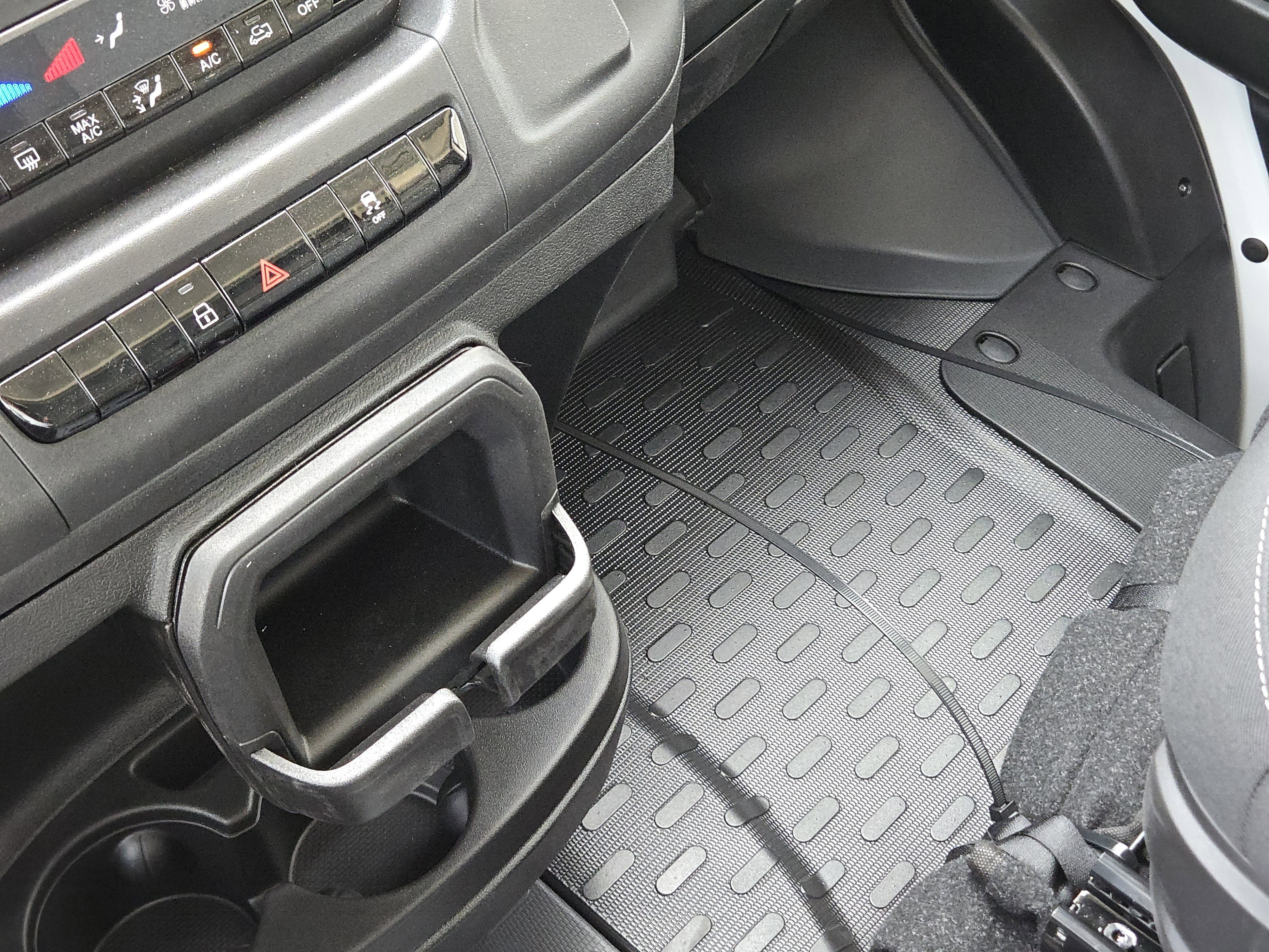 New 2026 RAM ProMaster 2500 w/ Convenience Group FWD image 16