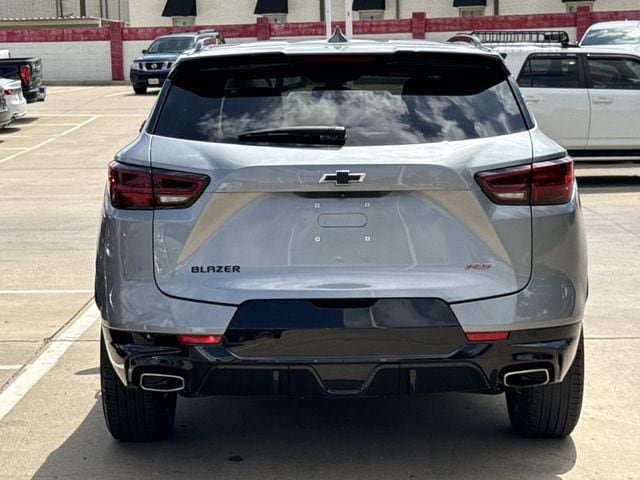 Used 2025 Chevrolet Blazer RS FWD image 5