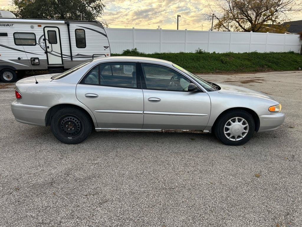 Used 2004 Buick Century Custom FWD image 6