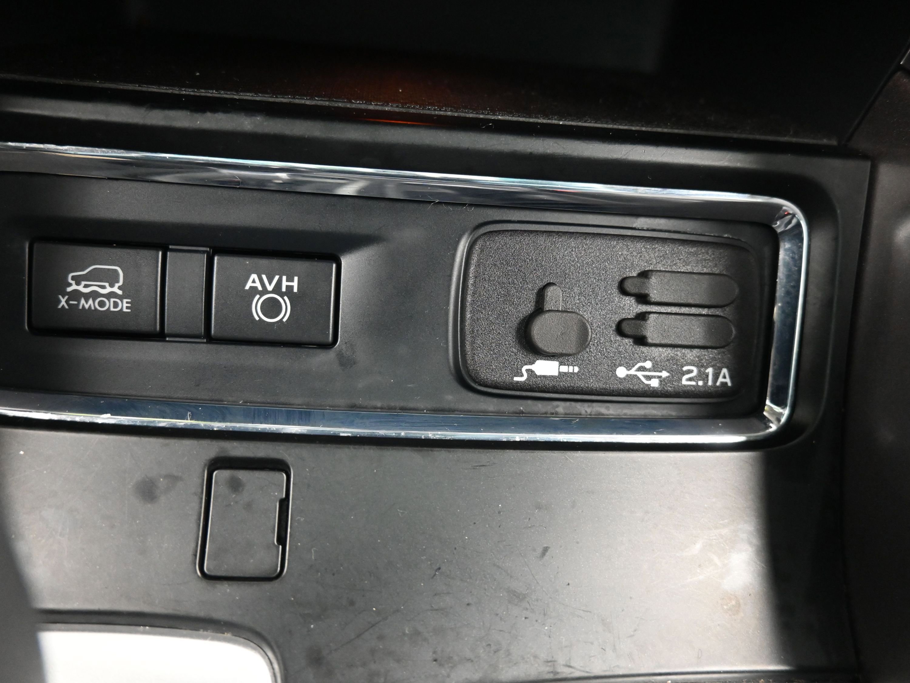 Used 2022 Subaru Ascent Limited w/ Technology Package image 26