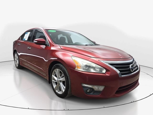 Used 2014 Nissan Altima 2.5 SV w/ Convenience Package