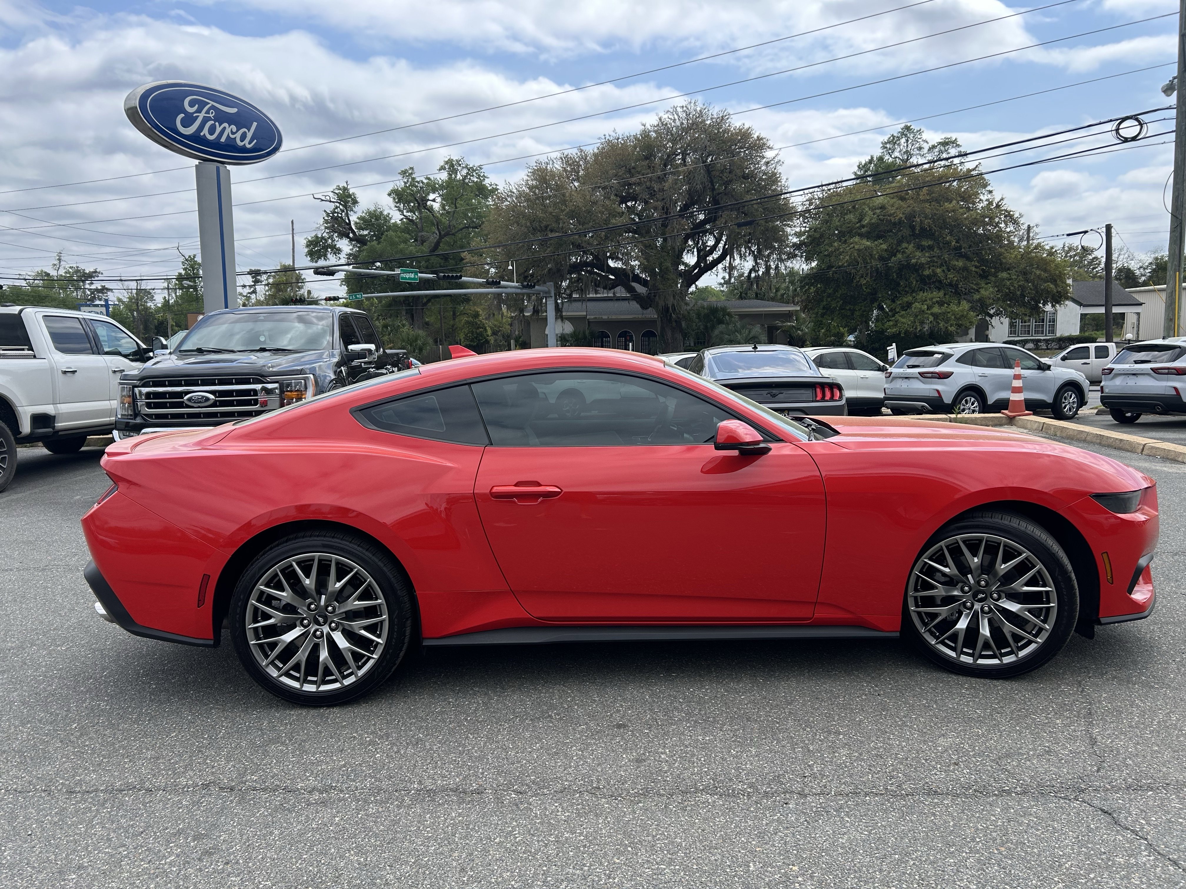 Certified 2025 Ford Mustang Premium image 8