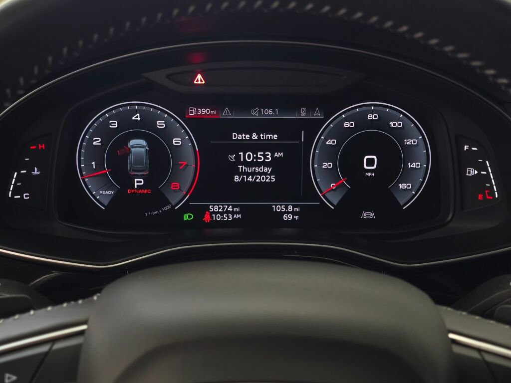 Used 2020 Audi Q8 Prestige image 39