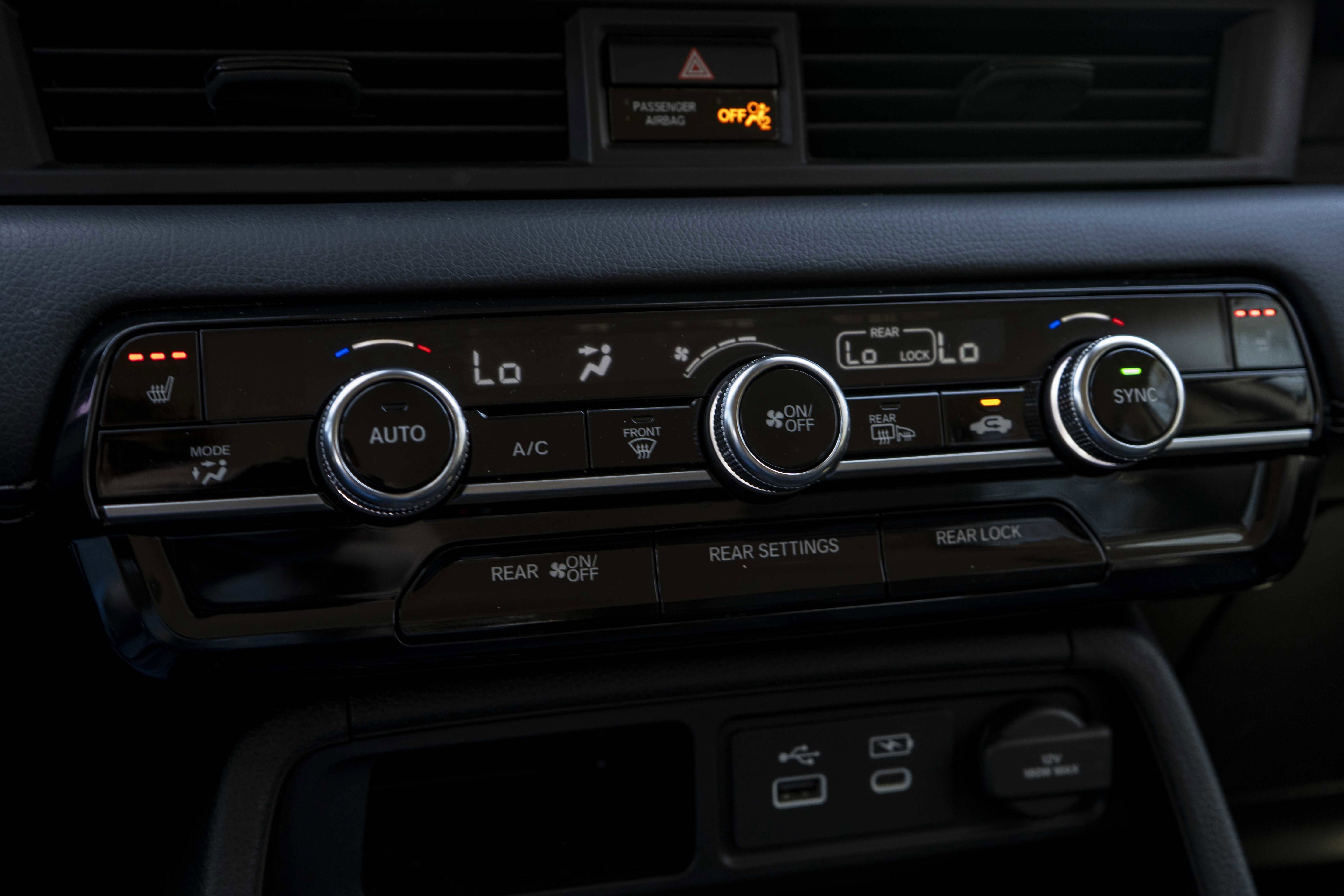 Used 2025 Honda Pilot EX-L image 29