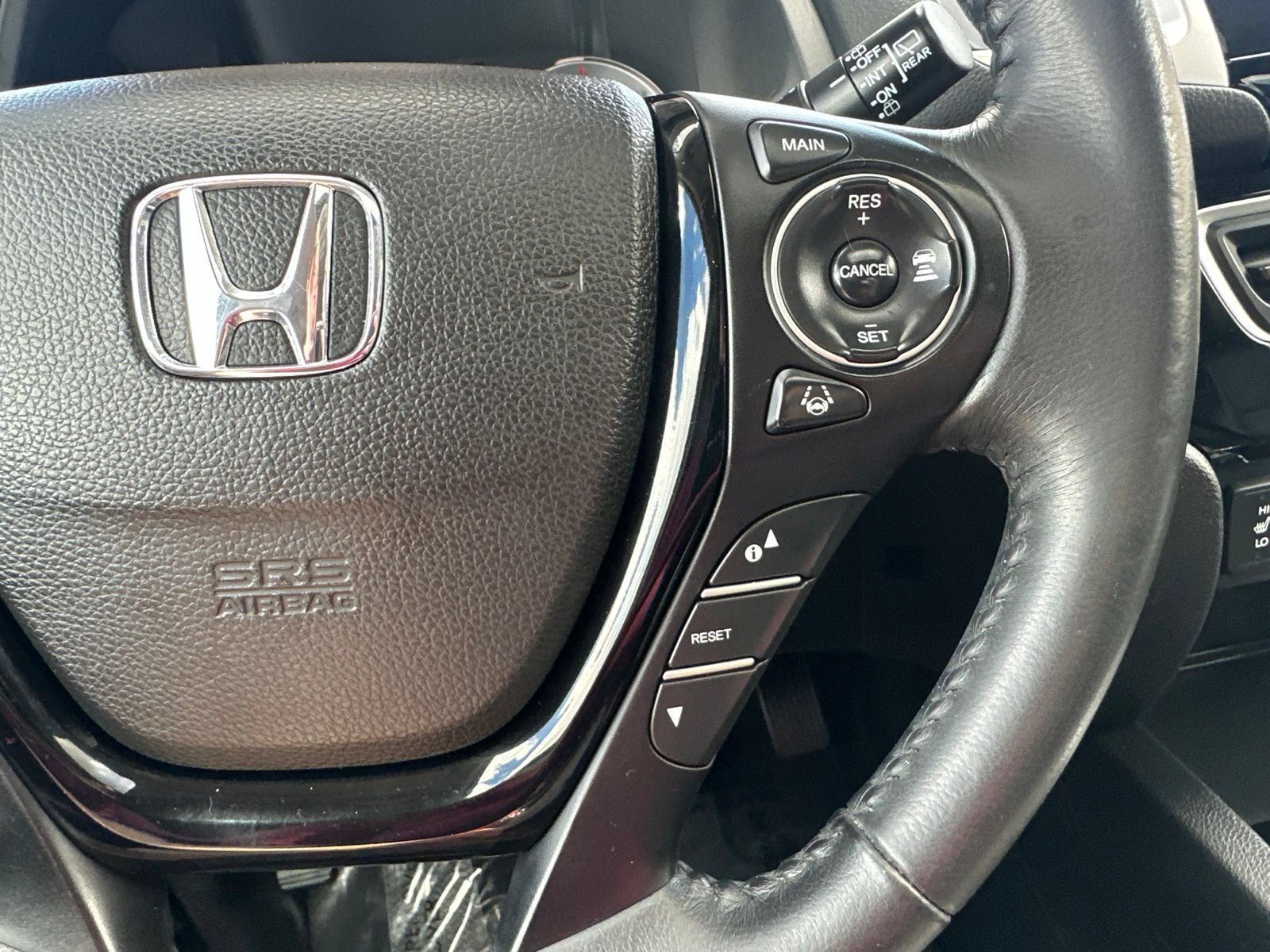 Used 2016 Honda Pilot Touring image 60