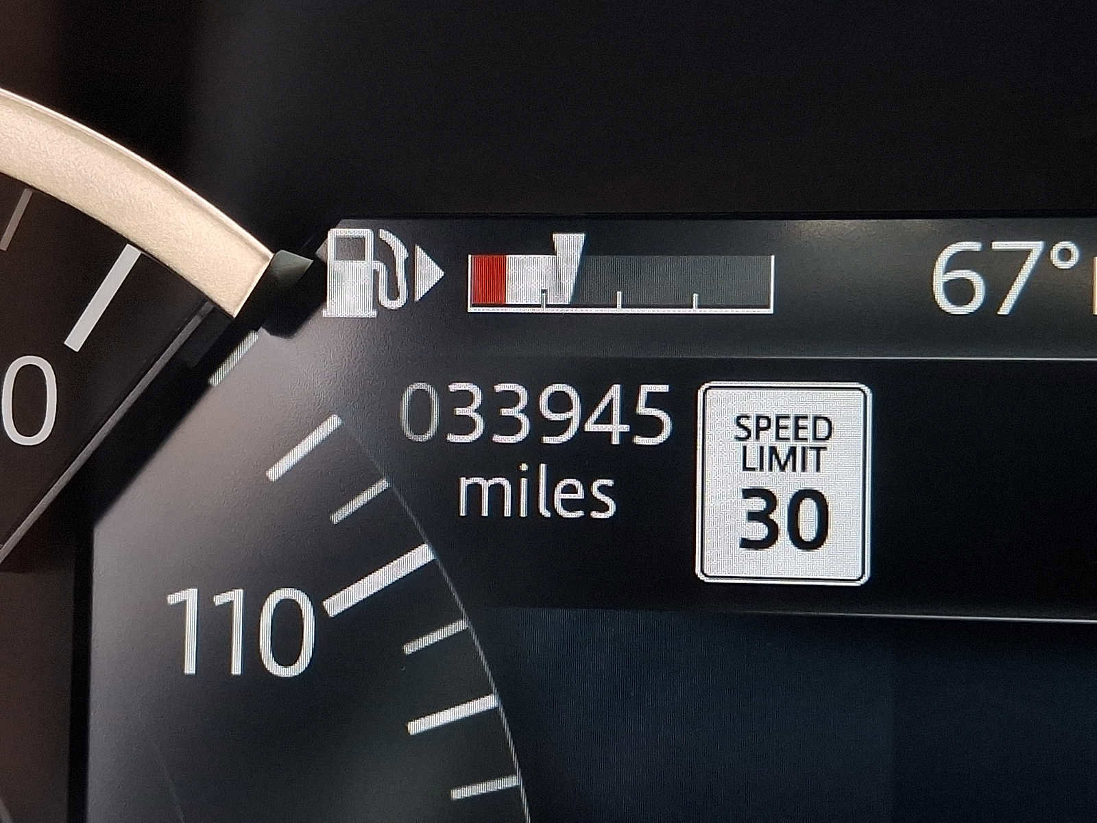 Used 2023 Land Rover Range Rover Velar R-Dynamic S image 17