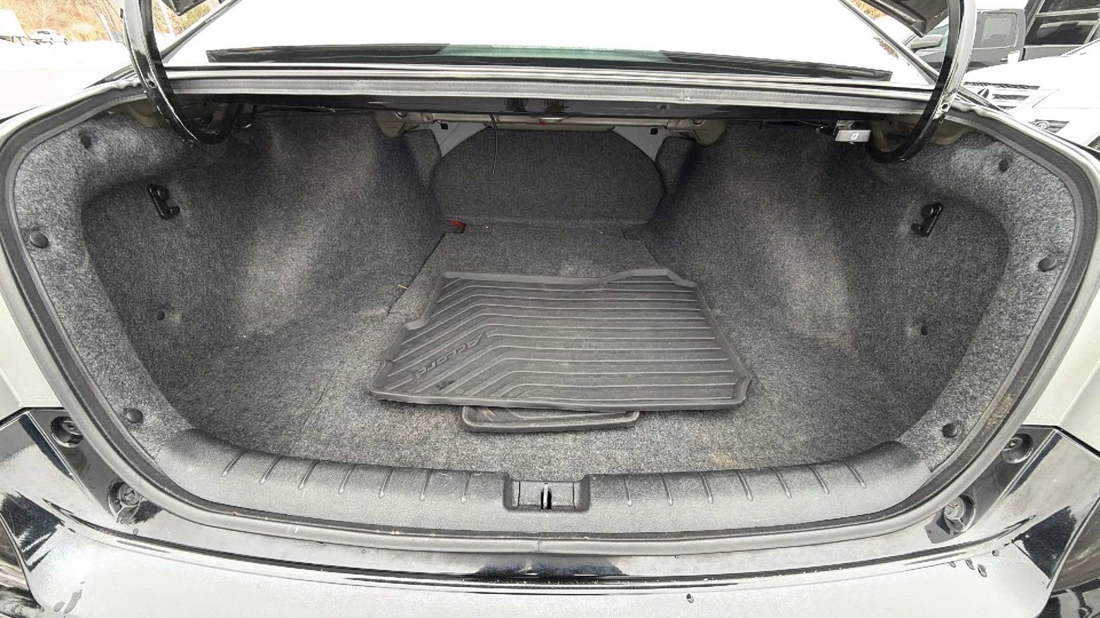 Used 2013 Honda Accord EX-L image 54