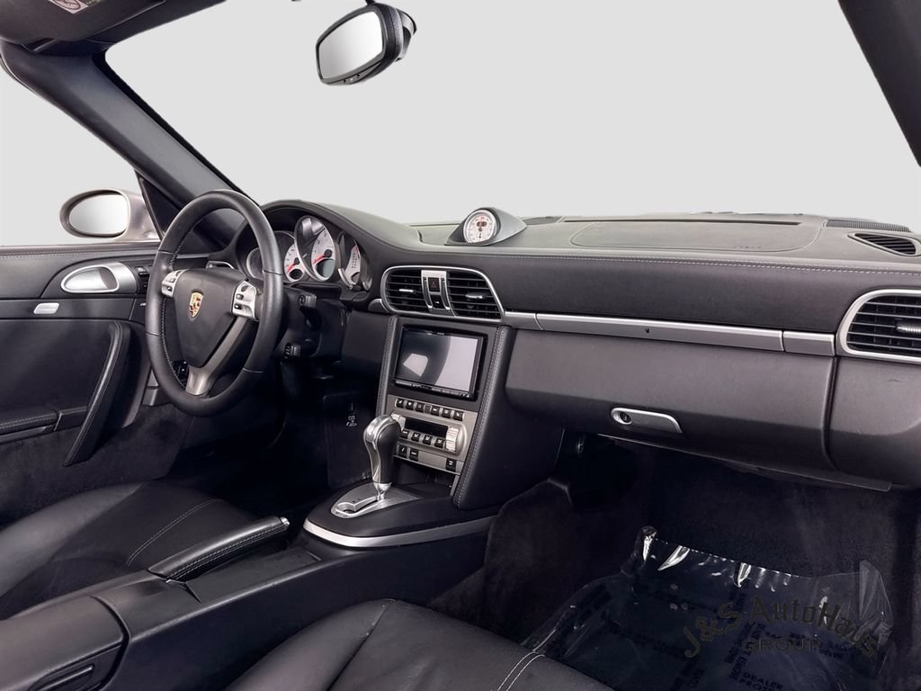 Used 2005 Porsche 911 Carrera S RWD image 37