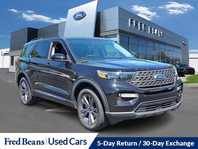 Certified 2022 Ford Explorer XLT w/ Equipment Group 202A