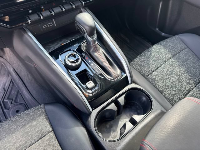 Used 2023 Chevrolet Colorado Z71 w/ Z71 Convenience Package 2 AWD/4WD image 21