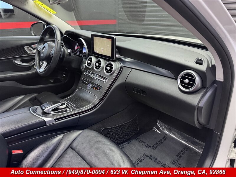 Used 2015 Mercedes-Benz C 300 Sedan image 10