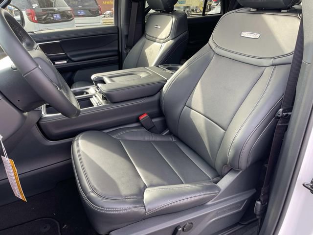 New 2026 Ford Expedition Platinum w/ Stealth Performance Package image 22