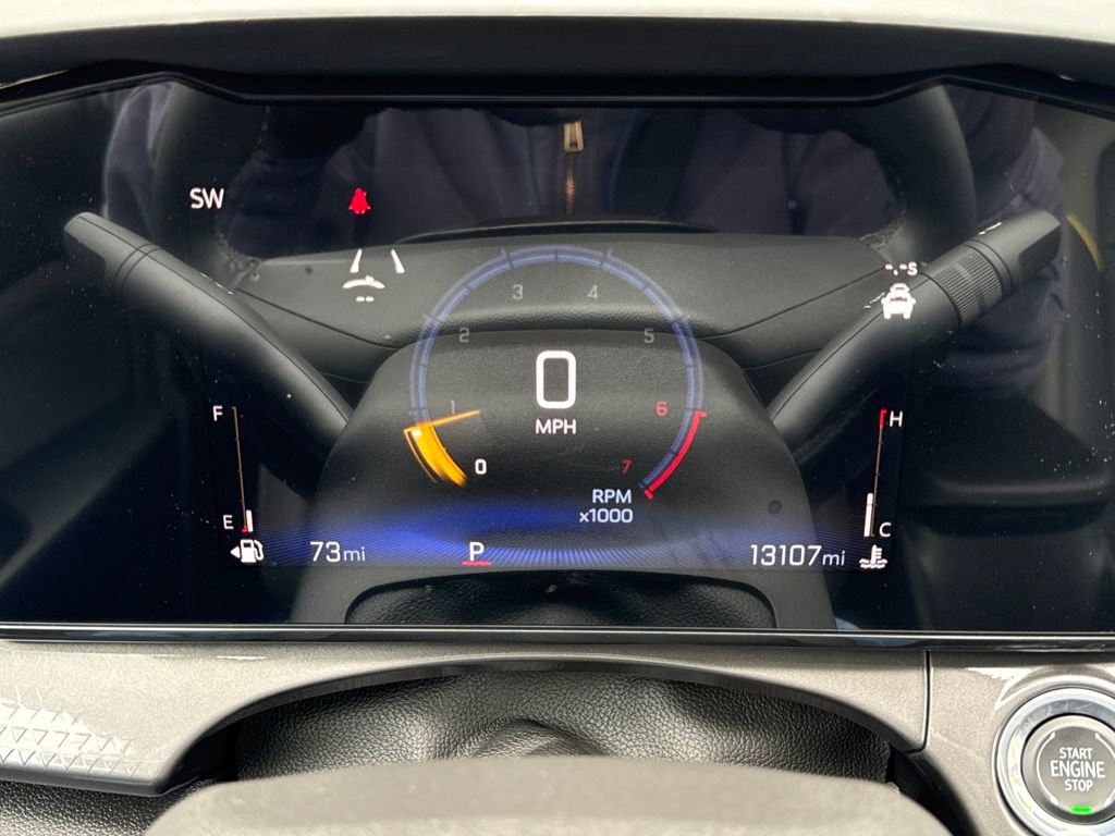 Used 2025 Chevrolet Trax ACTIV w/ Sunroof Package image 19