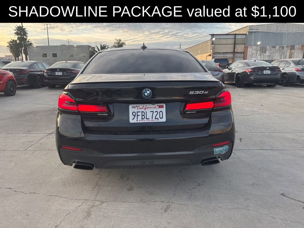 Used 2023 BMW 530e w/ M Sport Package image 4
