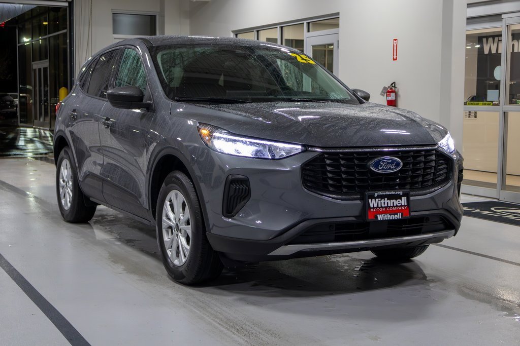 Used 2025 Ford Escape Active w/ Tech Pack #1 image 5