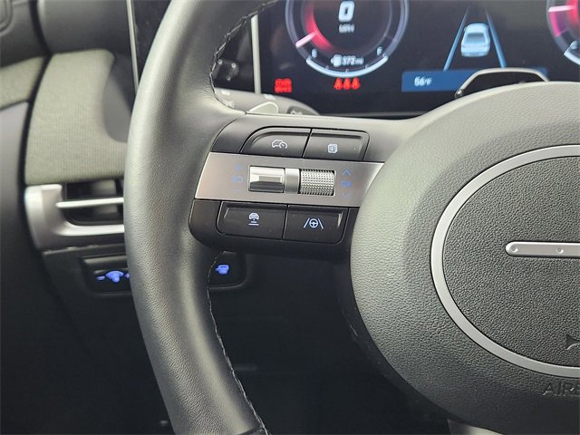 Certified 2025 Hyundai Santa Cruz Limited image 17